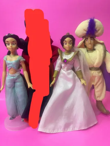 Lote 1 Aladdin e 2 Jasmines