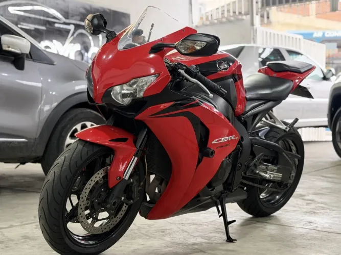 Honda Cbr 1000rr fireblade 2008
