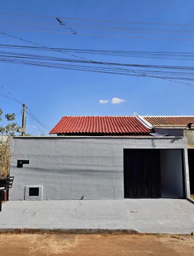CASA A VENDA