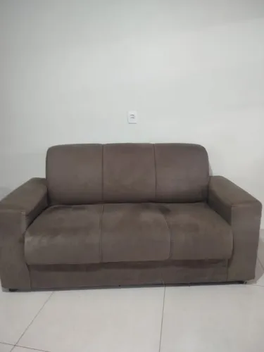 Sofá usado 3 lugares 