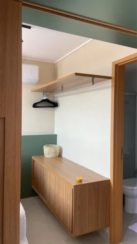 Closet Planejado: Elegância, Organização e Aproveitamento Máximo do Espaço.