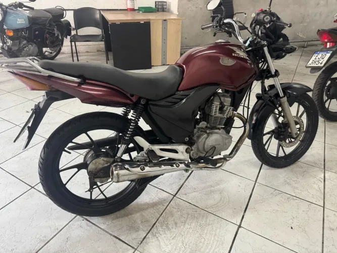 Honda fan 150 2012 aceito moto na troca aceito cartão 12 X 18x 21x 1.8% am
