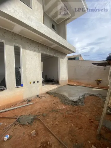 Casa para Venda em Sarzedo, Masterville, 3 dormitórios, 1 suíte, 3 banheiros, 1 vaga