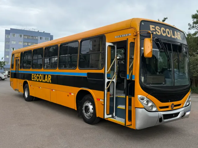 Mercedes 1722 2011/2011 Ótimo estado