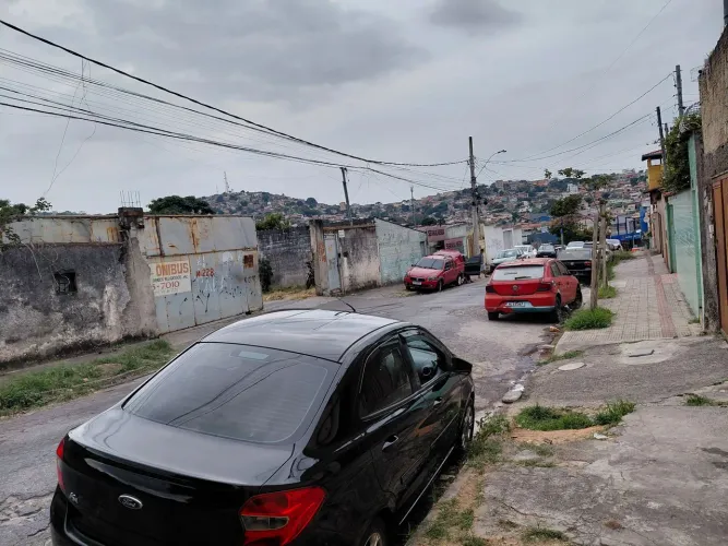 Ford KA+ Sedan 1.5 SEL 16V Flex 4P 2015