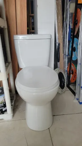 Vaso Sanitário Bella C/ Caixa Acoplada E Assento