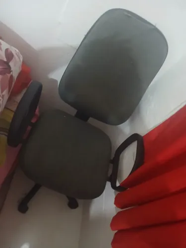 CADEIRA DE ESCRITÓRIO 