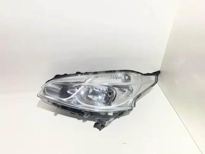 Farol Dianteiro Peugeot Manual Cromado S/led Compativel 208 2012 Á 2016 LE