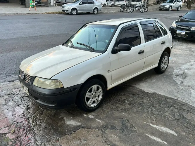 Volkswagen Gol Geração III Power 1.0 MI 16V Gasolina Mec. 4P 2002
