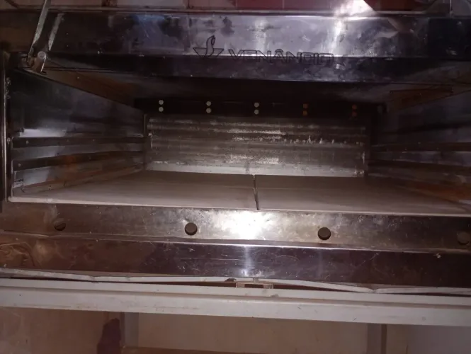 Forno industrial grande