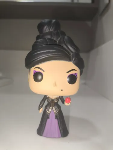 Funko Pop Rainha Má