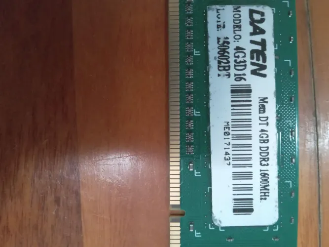 1 PENTE DE MEMÓRIA DATEN 4GB DDR3 1600MHz MODELO 4G3D16 PARA DESKTOP - USADO