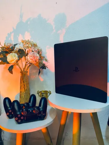 PS4 SLIM BLOQUEADO - COMPLETO