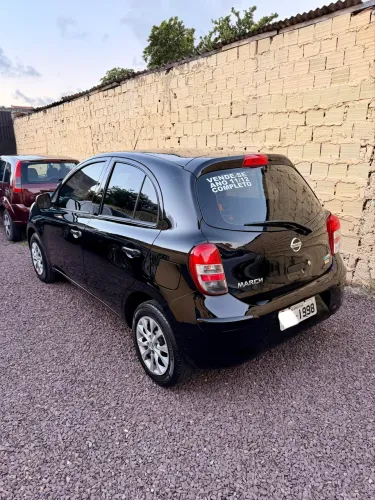 Nissan March 1.0 16V Flex Fuel 5P 2012