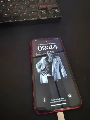 Iphone 11 64gb - red - NUNCA ABERTO