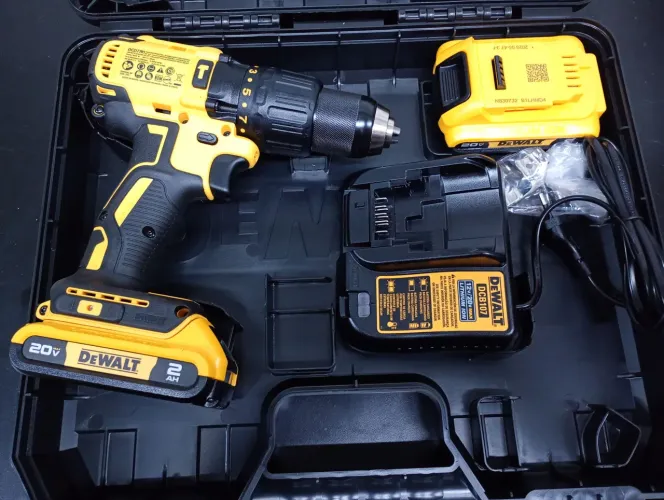 FURADEIRA/PARAFUSAD IMPACTO 20V 1/2 2 BAT. LITIO BRUSHLESS