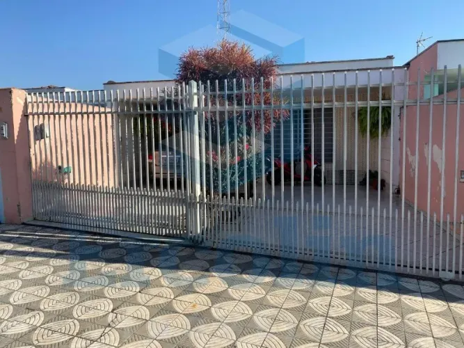 CASA À VENDA NA VILA SANTANA EM SOROCABA - SP