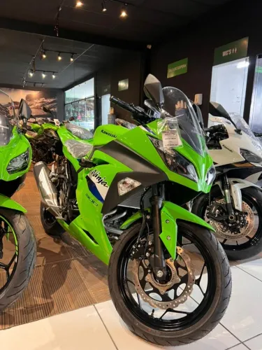 Kawasaki Ninja 300 ABS 2026