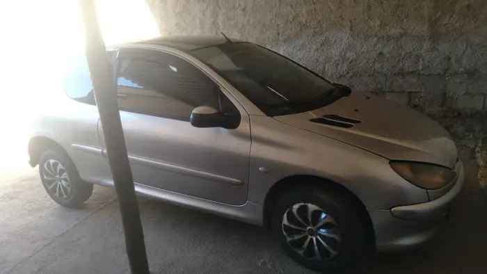 Peugeot 206 Selection/ Sensation 1.0 16V 3P 2004