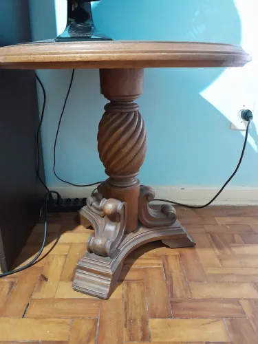 Mesa redonda de canto madeira maciça 