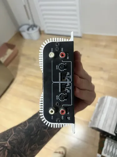 Amplificador Taramp?s 400rms
