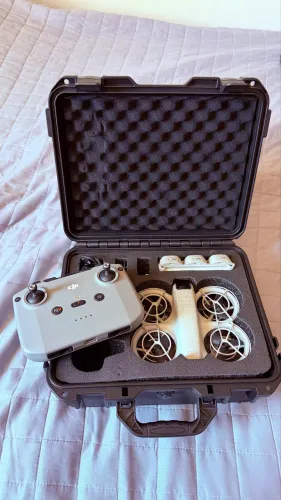 DJI Neo