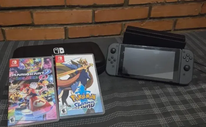 Nintendo Switch V2 Completo + 2 Jogos Originais