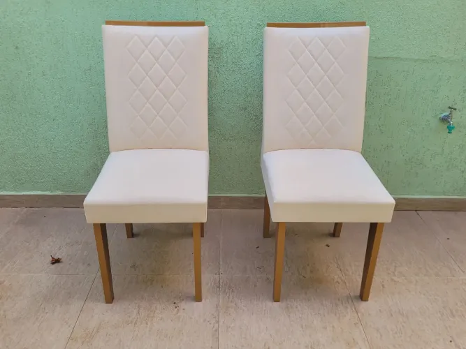 2 cadeiras de jantar