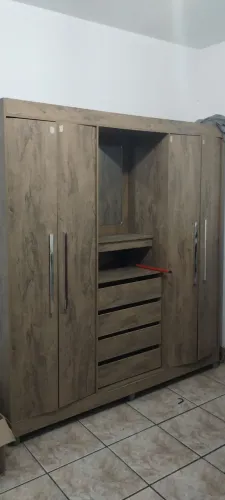 Guarda roupa casal