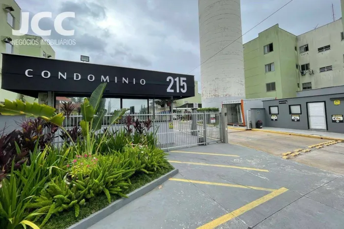 Apartamento com 3 dormitórios à venda, 83 m² por R$ 289.000,00 - Iririú - Joinville/SC