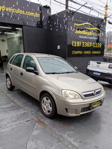 Chevrolet Corsa Hat. Maxx 1.4 8V Econoflex 5P 2011