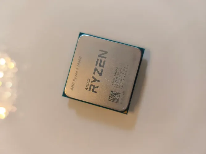 Processador AMD RAYZEN 5 3400G 3.7GHz Radeon Vega 11 AM4