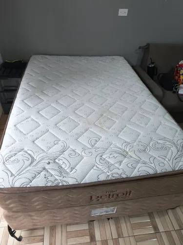 Cama box