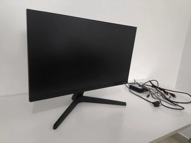 Monitor Gamer Samsung 24" FHD 75Hz HDMI VGA Freesync Preto Série T350