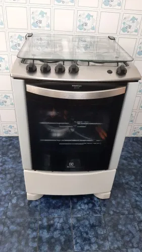 Fogão Electrolux 4 bocas usado
