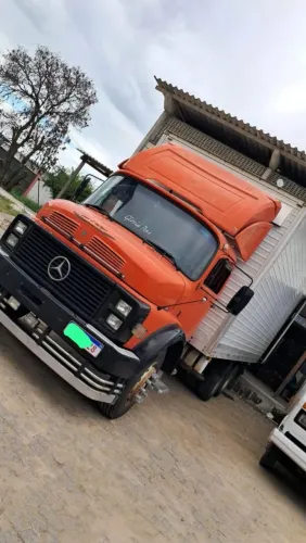 Caminhão  Mercedes 1313