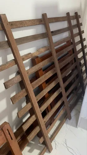 Cama casal e solteiro Angelim