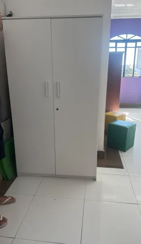 Armário Alto para Escritório Branco 2 portas