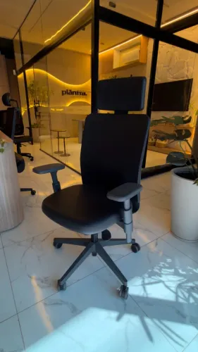 Cadeira Tecton All Black Unique
