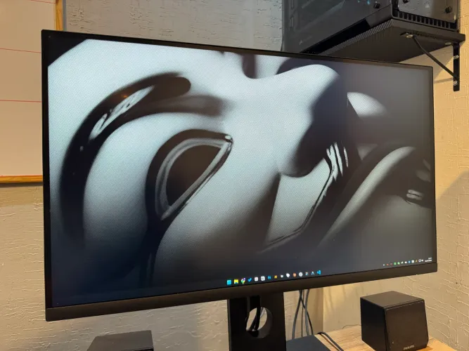 Monitor Dell P2721Q - 27 polegadas - 4K com suporte original 