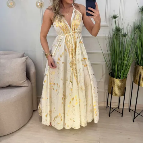 Vestido longo de seda modelo indiano