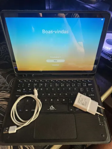 Tablet Tablet Galaxy Tab A9+ Wi-Fi acessórios e teclado com touchpad