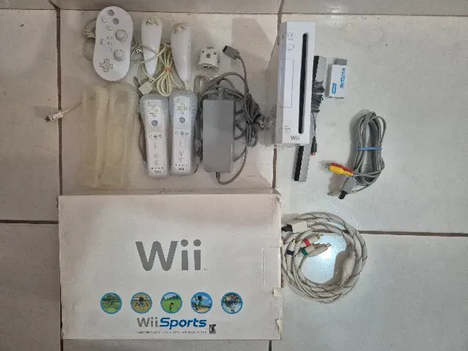 Nintendo Wii com acessórios