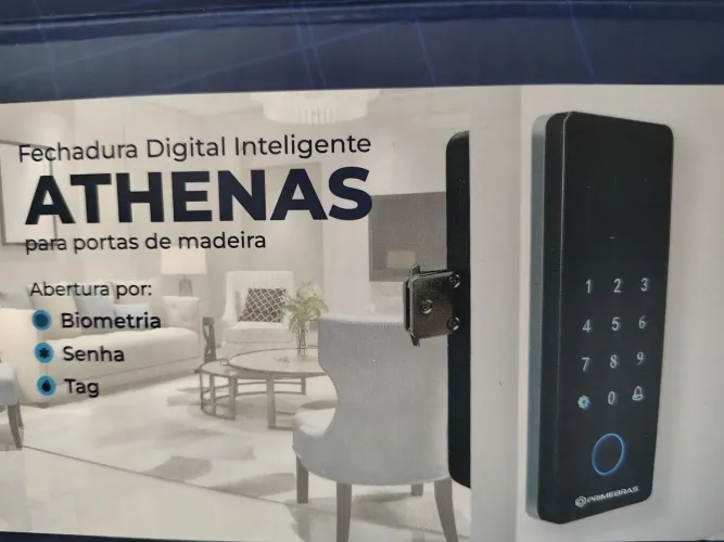 Fechadura com digital e senha numérica