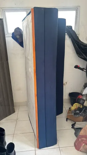 Sofá cama retrátil 