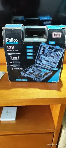 FURADEIRA E PARAFUSADEIRA PHILCO USADA BATERIA 12V 