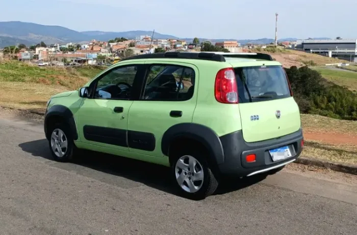 Fiat Uno WAY Celeb. 1.0 EVO Fire Flex 8V 5P 2011