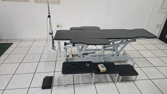 Mesa RPG elétrica completa usada em perfeito estado. Retirada no local. R$3.2000,