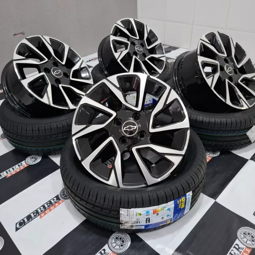 Rodas 15 gm onix plus novas com pneus novo