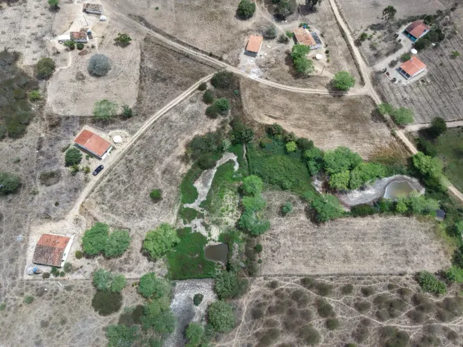 Chácara a 10km da cidade, sentido Caetés